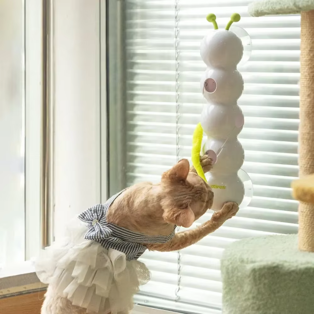 MotionPlay™ – Automatic Cat Toy with Smart Motion Sensor