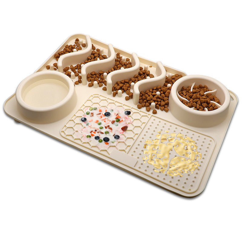 LickiMate™ – Non-Slip Slow Feeder Mat for Dogs